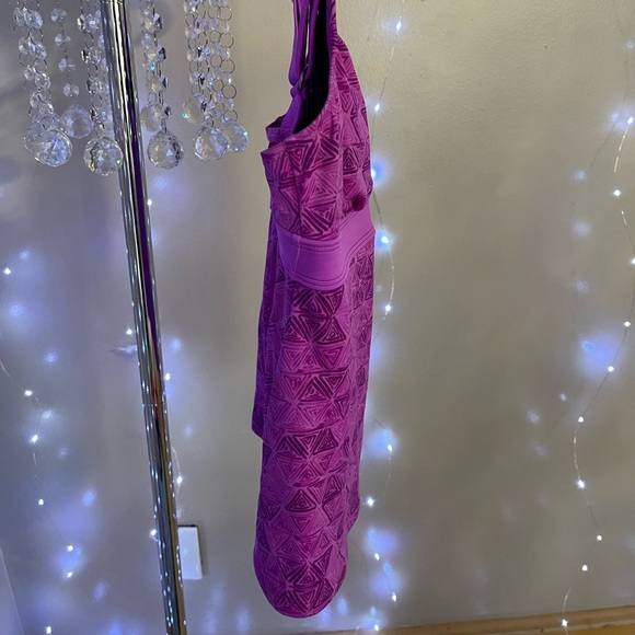 L.L. Bean Magenta V-Neck Tankini Padded Swimsuit Top Adjustable - Picture 3 of 8